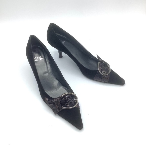 Stuart Weitzman Black Pointed Toe Buckle Suede Heels 7 - Picture 1 of 16